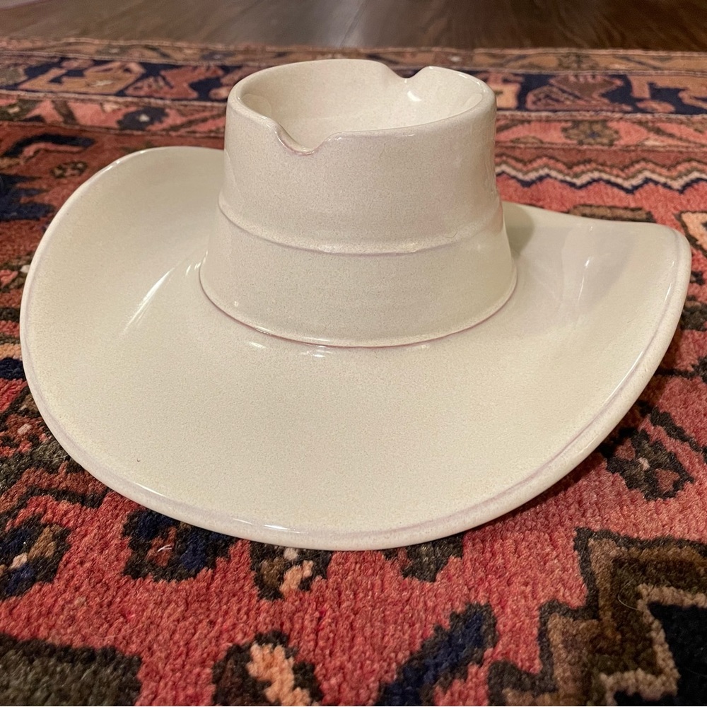 Cowboy hat ashtray, ceramic, vintage 1983, large!
